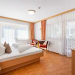 Apartment Rosa-6 By Interhome Mayrhofen