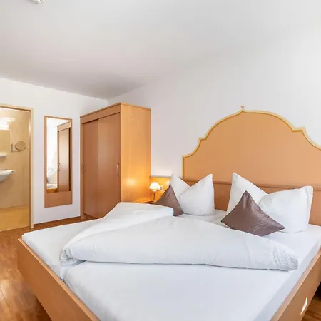 Rosa-6 By Interhome * 迈尔霍芬