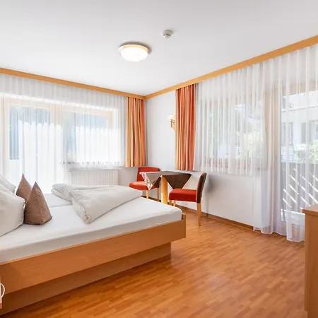 Apartment Rosa-6 By Interhome Mayrhofen